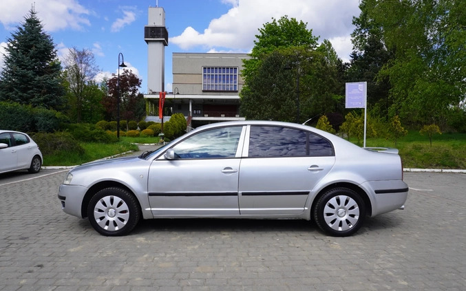 Skoda Superb cena 4999 przebieg: 256000, rok produkcji 2005 z Katowice małe 562